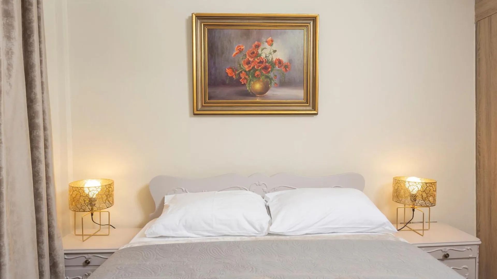 King George 32 Luxury Apartment Thessaloniki