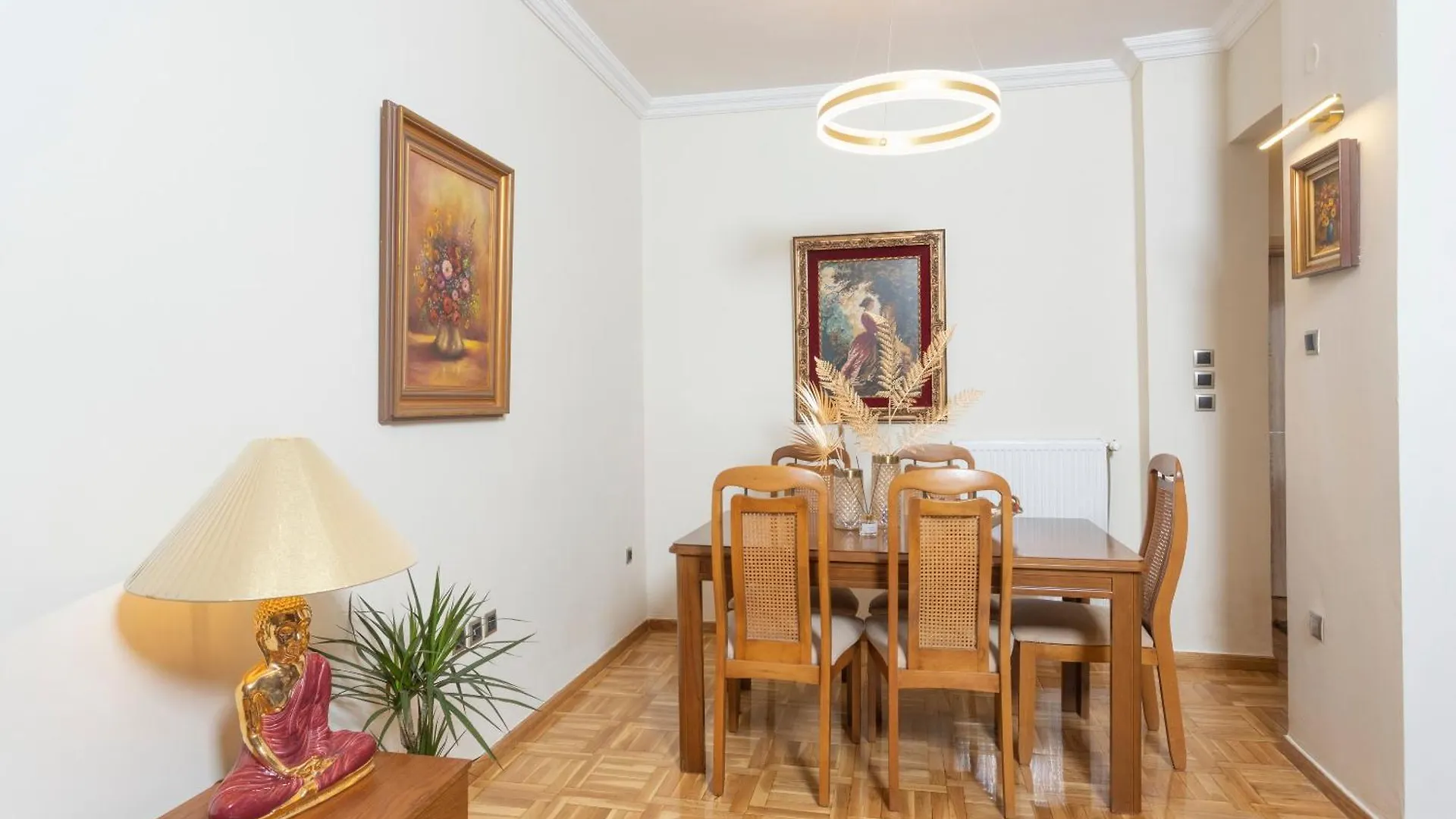 King George 32 Luxury Apartment Thessaloniki